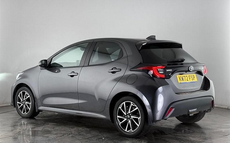 Used Toyota Yaris Hybrid Design 116 HP (85 kW) 2026 Hatchback