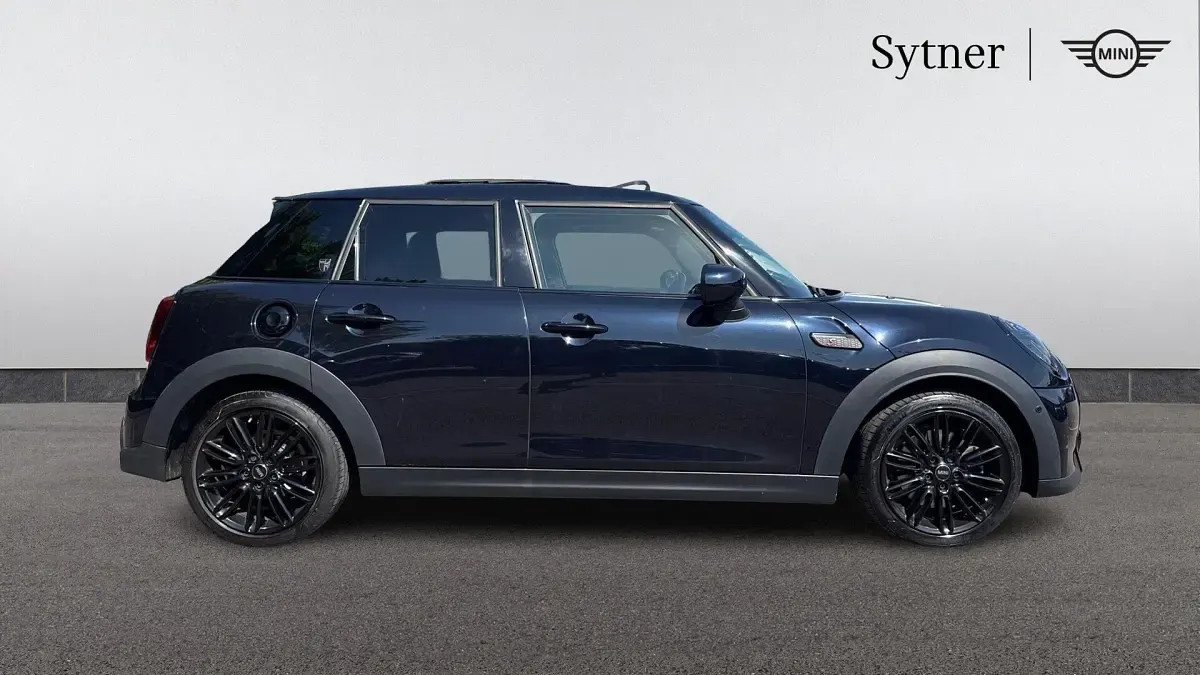 Used Mini Cooper S Exclusive 192 HP (141 kW) 2022 Black Hatchback