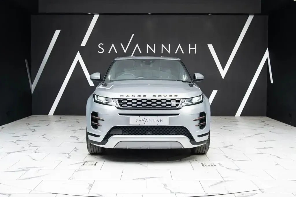 Used Land Rover Range Rover evoque HSE Dynamic 180 HP (132 kW) 2019 Silver SUV
