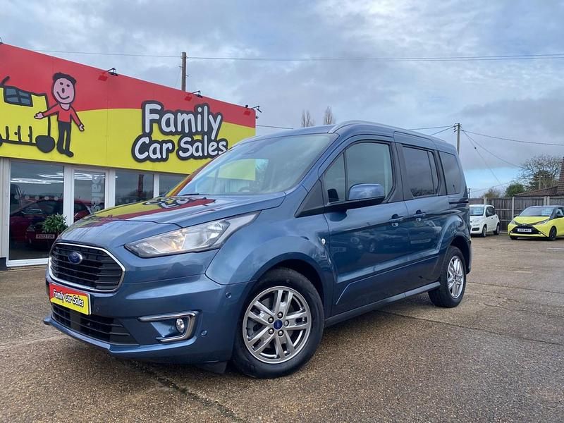 Used Ford Tourneo Connect Titanium 2019 Blue MPV