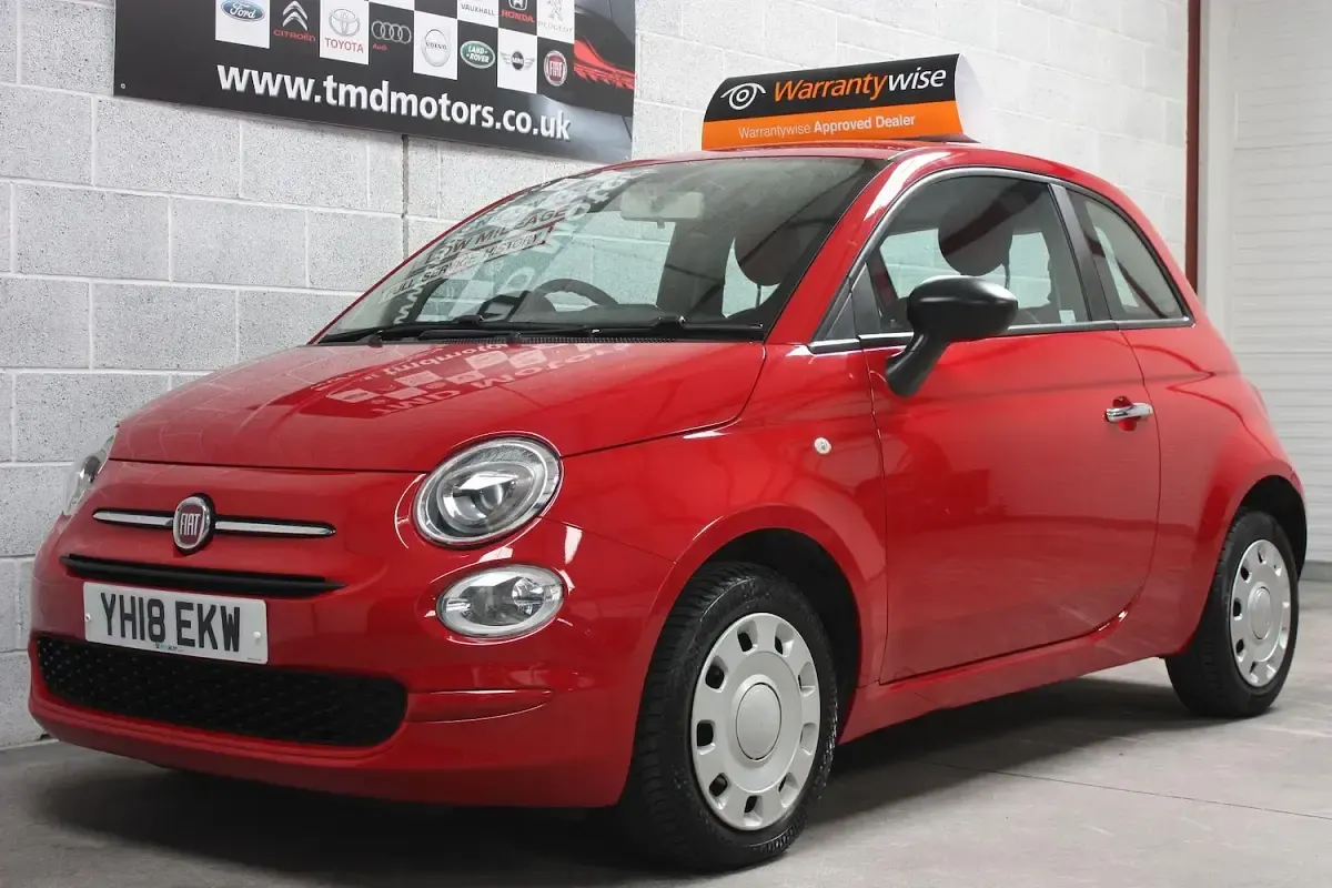 Used Fiat 500 Pop 69 HP (50 kW) 2018 Red Hatchback