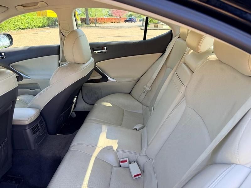 Used Lexus IS250 2010 Black Sedan