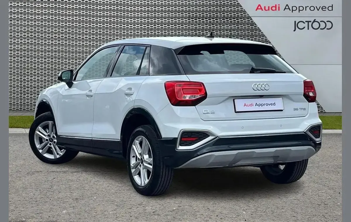 New Audi Q2 Sport 147 HP (108 kW) 2026 White SUV