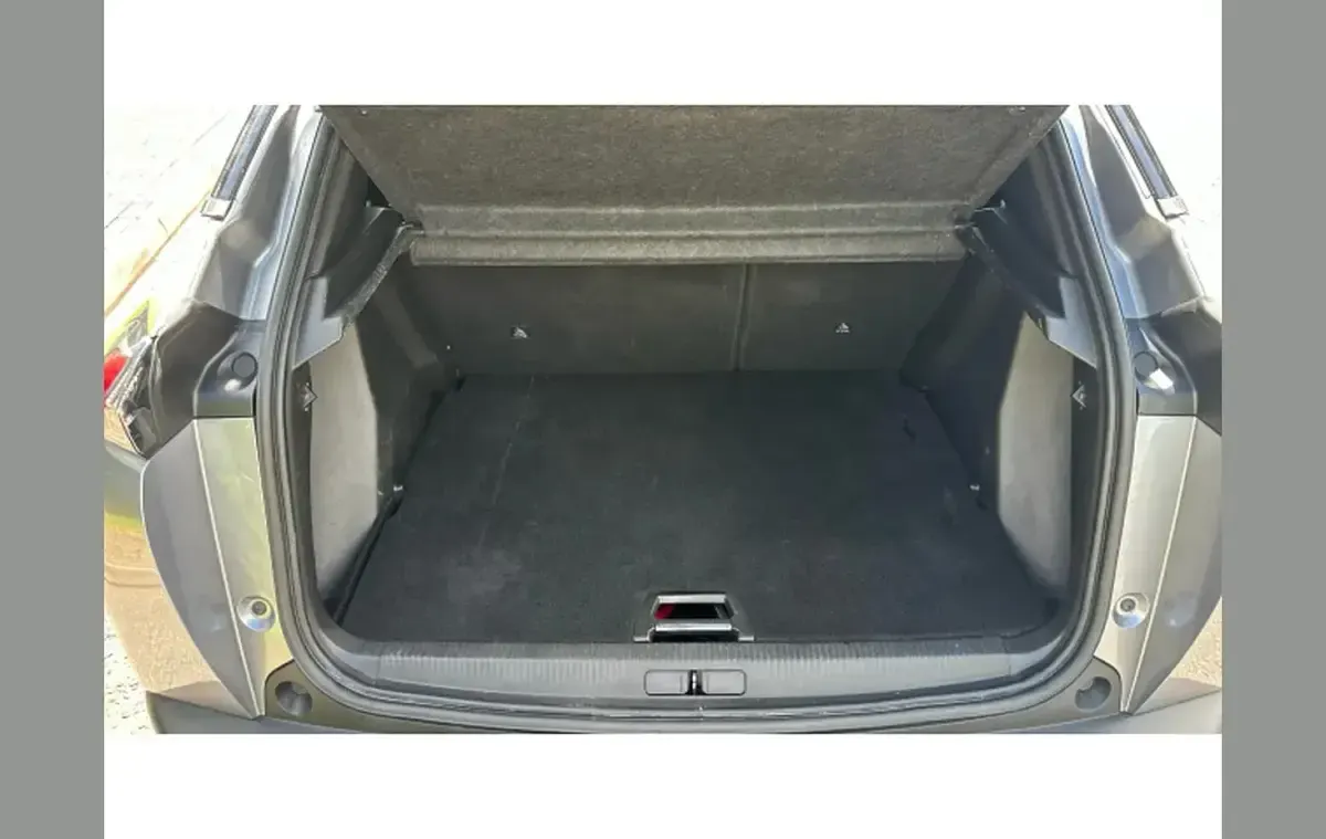 Used Peugeot e-2008 GTi 100 kW (136 HP) 2023 Grey SUV