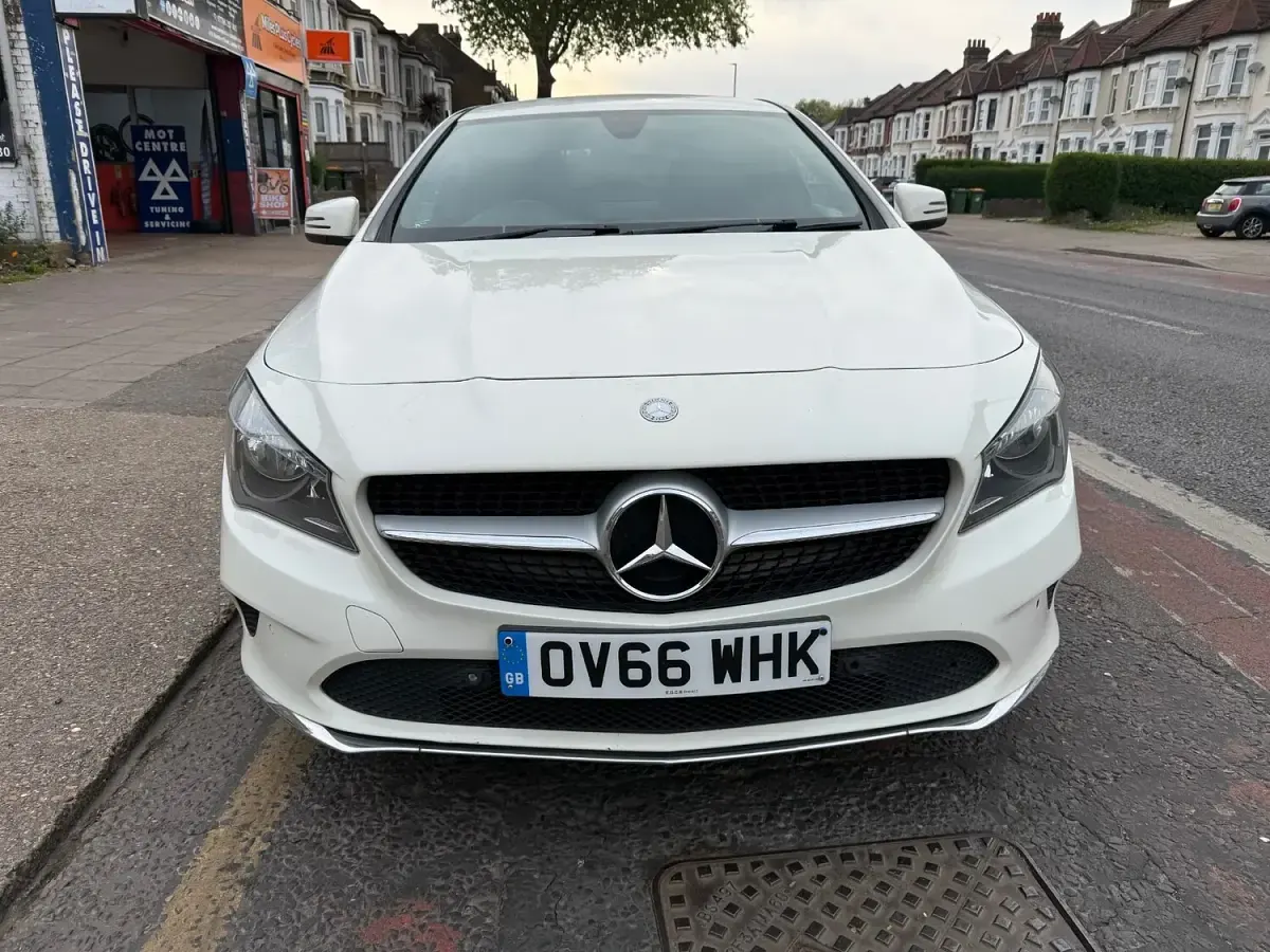 Used Mercedes CLA200 2016 White Coupe