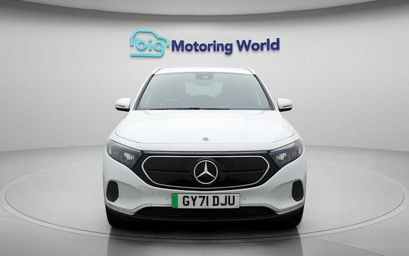 Used Mercedes EQA250 139 kW (190 HP) 2021 White SUV