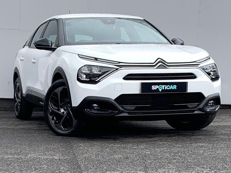 Used Citroën C4 PureTech 127 HP (93 kW) 2022 White Hatchback
