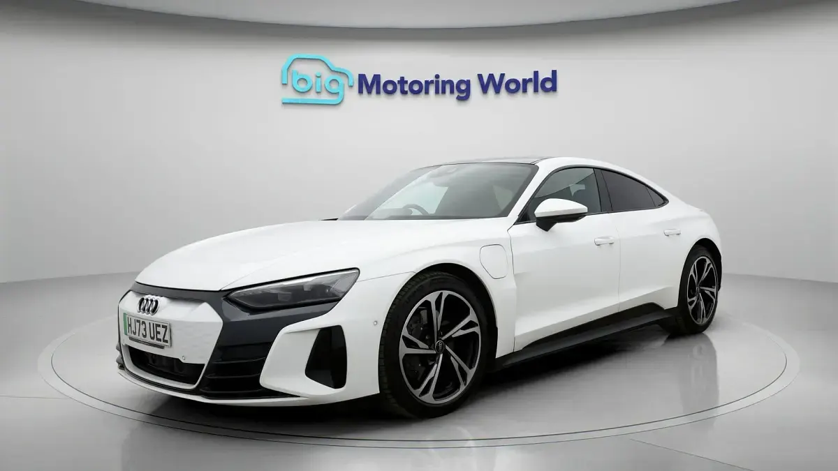 Used Audi e-tron GT quattro 494 kW (673 HP) 2023 White Sedan