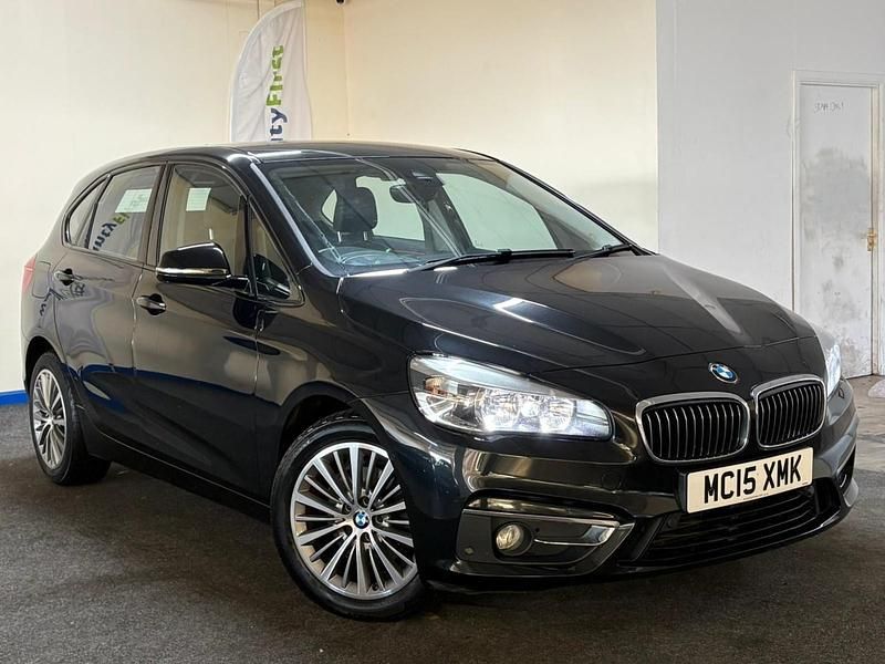 Black Used 2015 BMW 220 Luxury Line Hatchback | £6,995 (Fair price) - Image 1/4