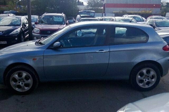 Used Alfa Romeo 147 120 HP (88 kW) 2002 Hatchback