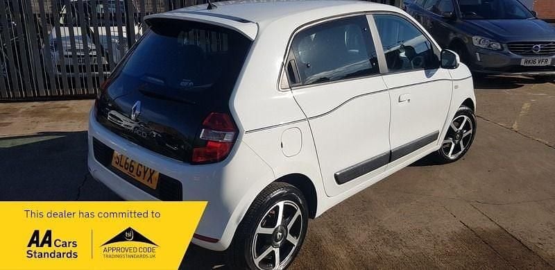 Usado Renault Twingo Dynamique 70 HP (51 kW) 2016 Branco Citadino