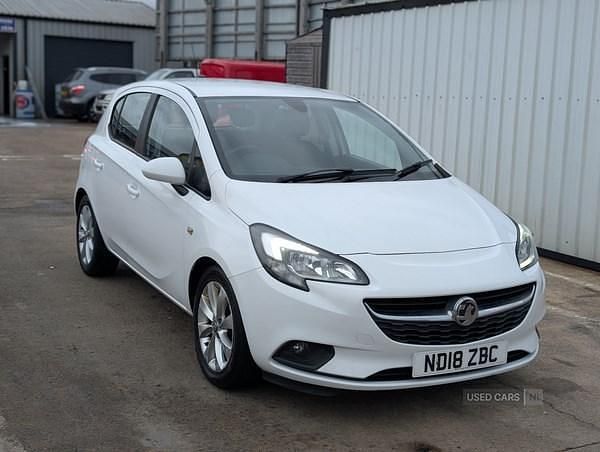 Used Vauxhall Corsa 75 HP (55 kW) 2018 White Hatchback