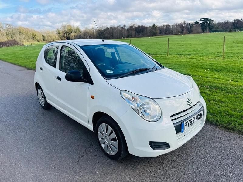 Used Suzuki Alto 2013 White Hatchback
