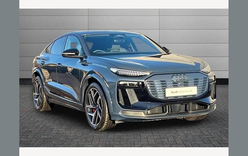 Used Audi SQ6 e-tron Comfort 359 kW (489 HP) 2025 Blue SUV