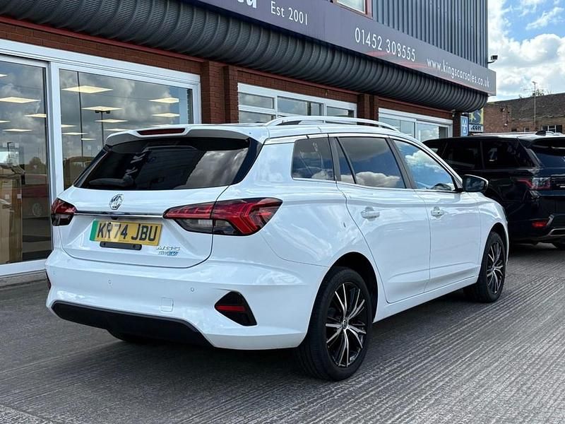 Second-hand MG MG5 EV Trophy 114 kW (156 CP) 2024 Alb Break