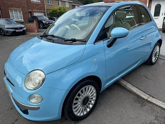 Used Fiat 500 Lounge 69 HP (50 kW) 2012 Blue Hatchback