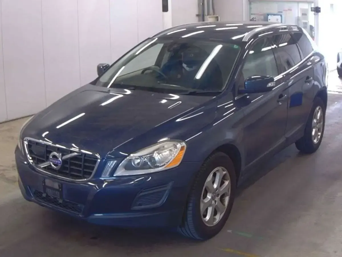 Usado Volvo XC60 SE 2013 Azul SUV