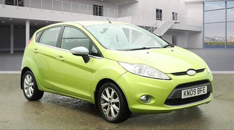 Used Ford Fiesta Zetec 96 HP (70 kW) 2009 Green Hatchback