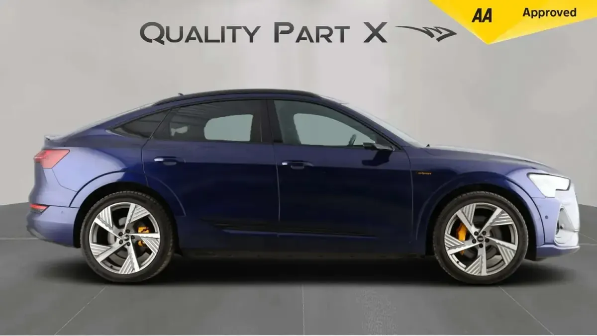 Used Audi e-tron 300 kW (408 HP) 2022 Blue SUV