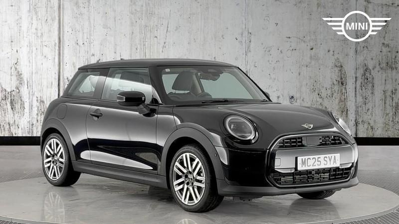 Black Used 2025 Mini Cooper Hatch Hatchback | £23,999 - Image 1/4