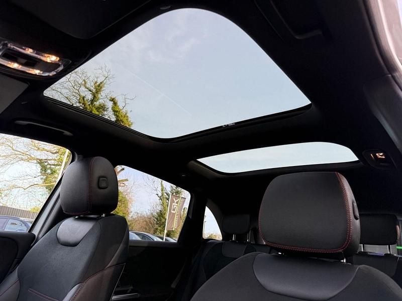 Used Mercedes B200 AMG Line Premium Plus 163 HP (119 kW) 2020 Silver MPV