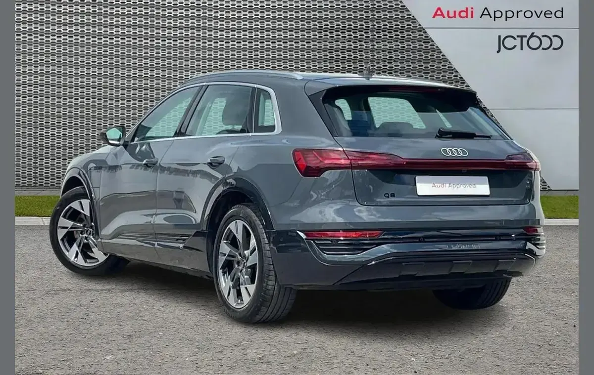 Used Audi Q8 e-tron Sport 250 kW (340 HP) 2023 Grey SUV