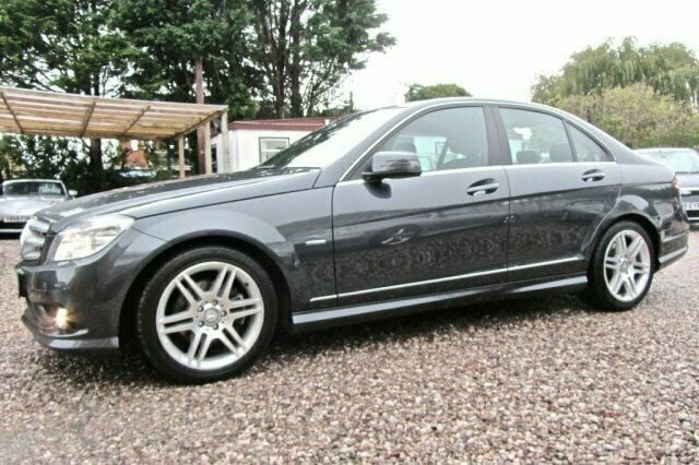 Used Mercedes C180 2010 Sedan