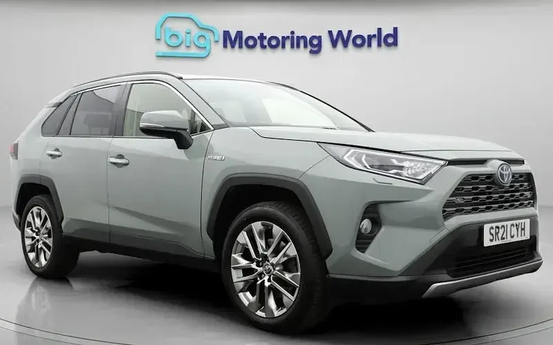 Used Toyota RAV4 Hybrid 222 HP (163 kW) 2021 SUV