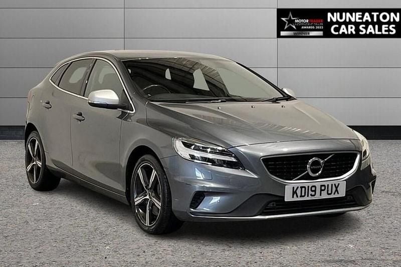 Grey Used 2019 Volvo V40 R-Design Hatchback | £12,700 (Fair price) - Image 1/1