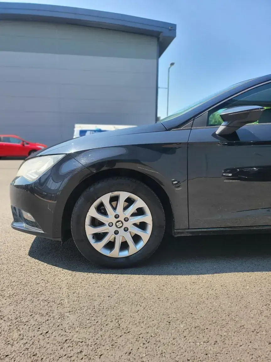 Used Seat Leon SE 110 HP (80 kW) 2013 Black Hatchback