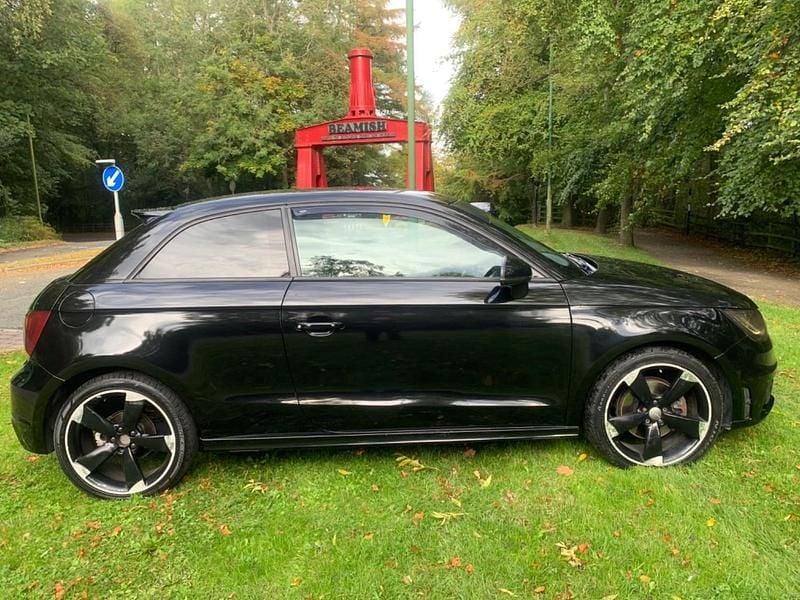 Black Used 2015 Audi A1 Black Edition Hatchback | £4,499 (Good price) - Image 1/4