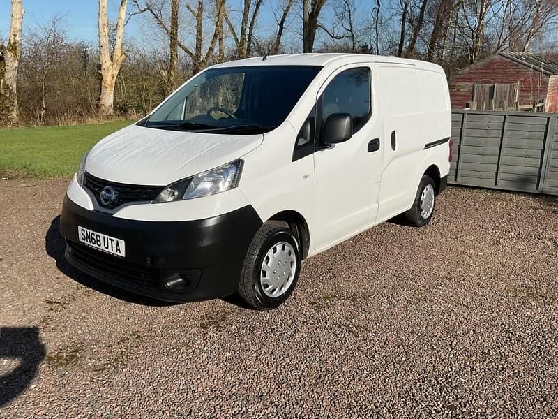 Used Nissan NV200 Acenta 2018 White MPV