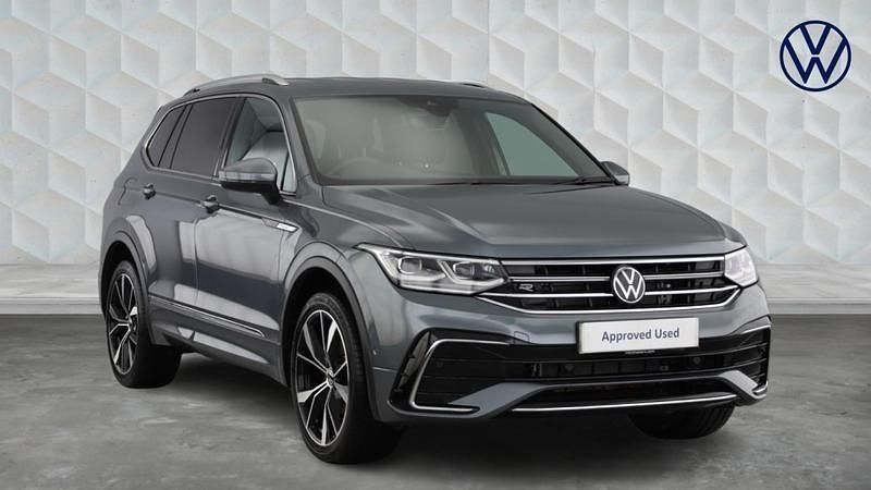 Used VW Tiguan Allspace R-line 150 HP (110 kW) 2025 Platinum grey SUV