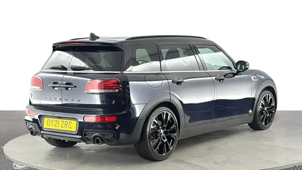 Used Mini Cooper Clubman Sport 178 HP (130 kW) 2021 Black Estate
