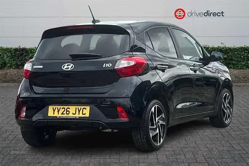 New Hyundai i10 Premium 79 HP (58 kW) 2026 Black Hatchback