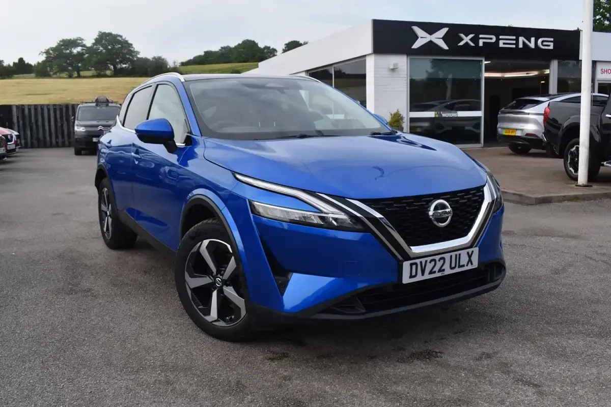 Used Nissan Qashqai N-Connecta 158 HP (116 kW) 2022 Blue SUV