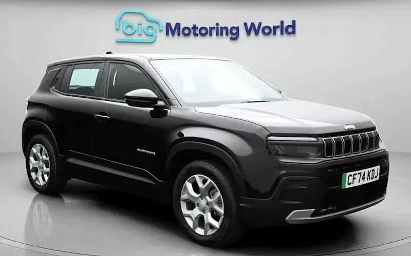 Begagnad Jeep Avenger Altitude 114 kW (156 HK) 2024 SUV