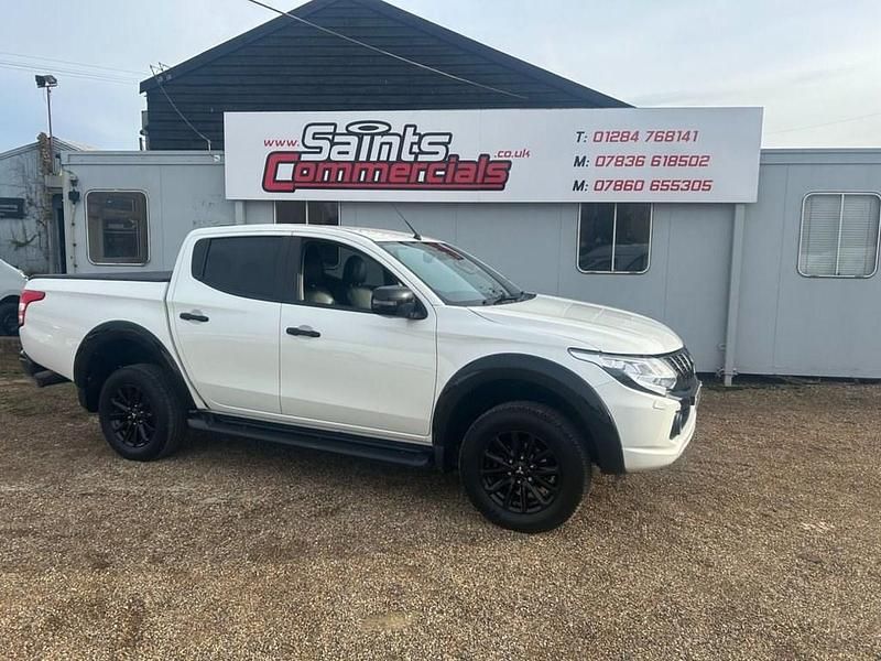 White Used 2019 Mitsubishi L200 Pickup | £14,695 (Fair price) - Image 1/4