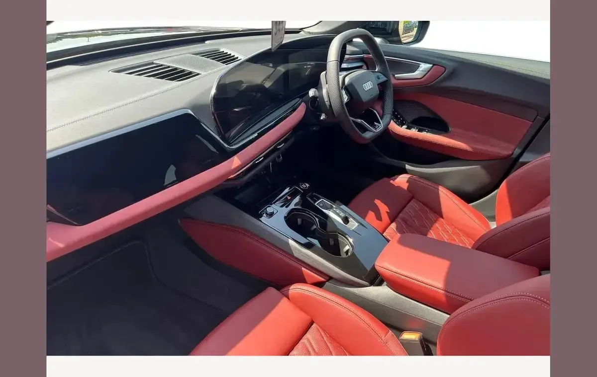 New Audi A5 Black Edition 367 HP (269 kW) 2026 Black Estate