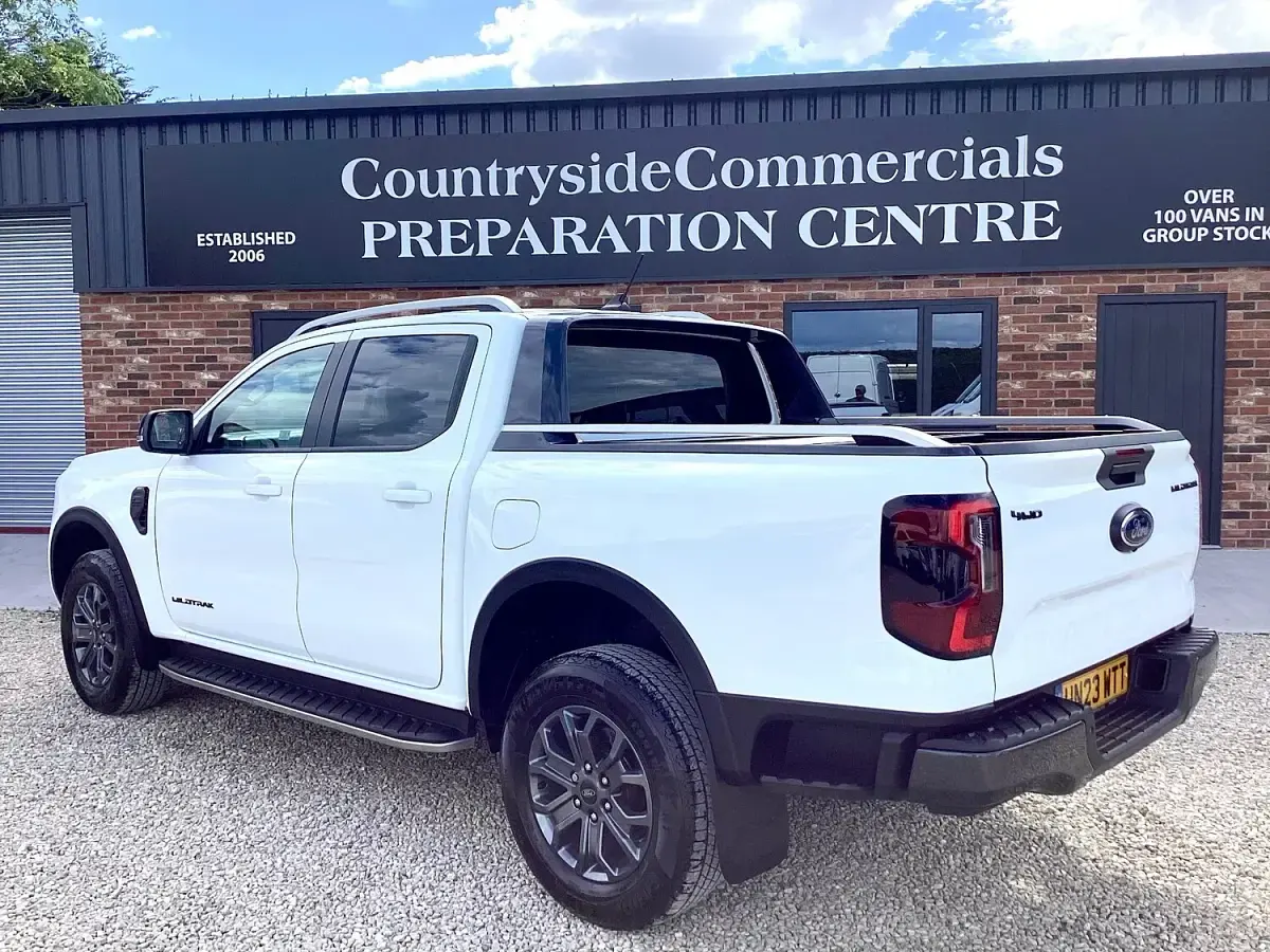 Used Ford Ranger Wildtrack 205 HP (150 kW) 2023 White Pickup