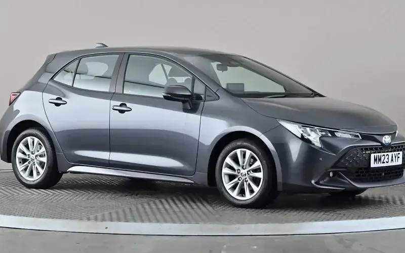 Used Toyota Corolla 140 HP (102 kW) 2023 Hatchback