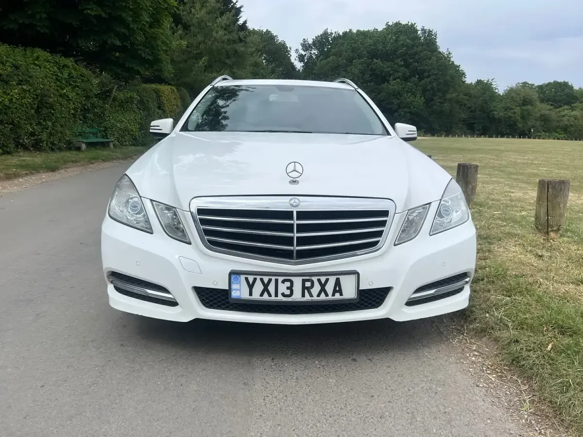 Used Mercedes E300 2013 White Estate