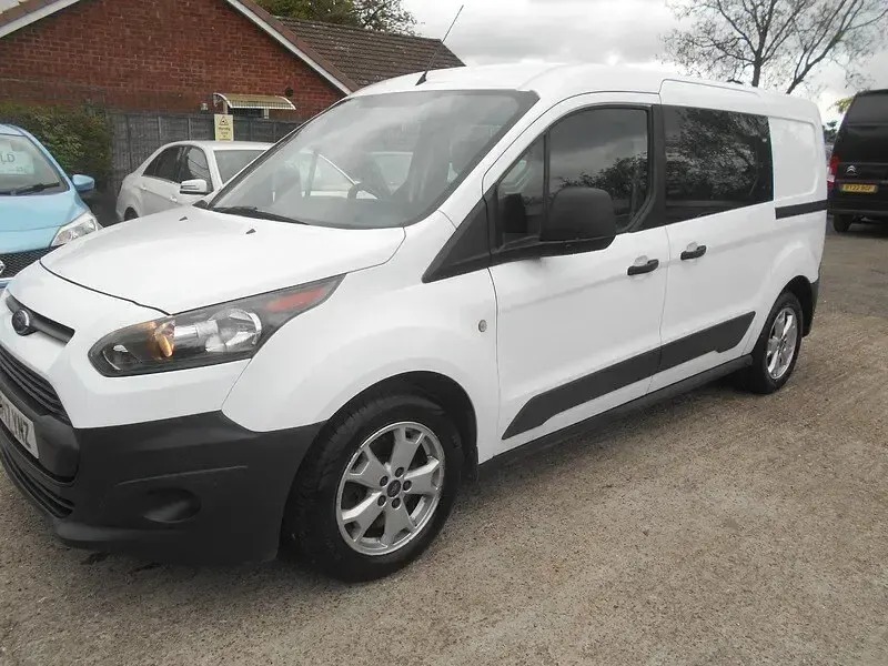 Used Ford Transit Connect 100 HP (73 kW) 2017 White MPV