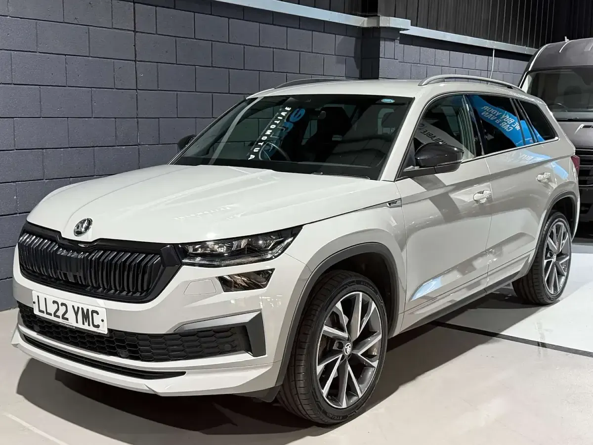 Used Skoda Kodiaq SportLine 150 HP (110 kW) 2022 Grey SUV