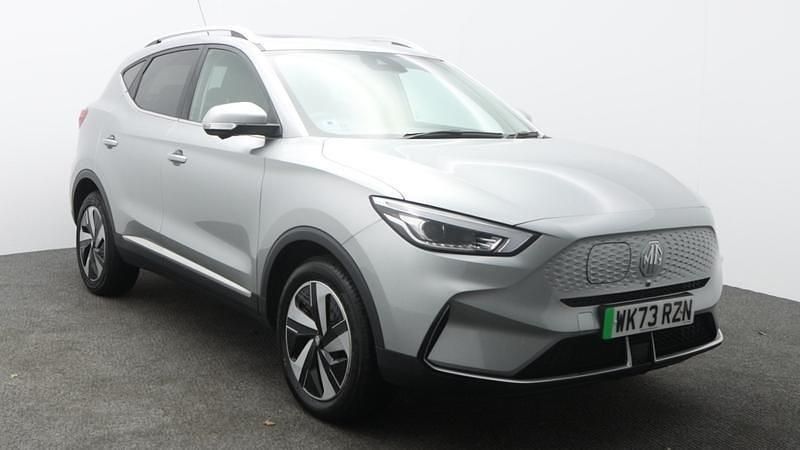 Used MG ZS Trophy Connect 114 kW (156 HP) 2023 Silver Hatchback