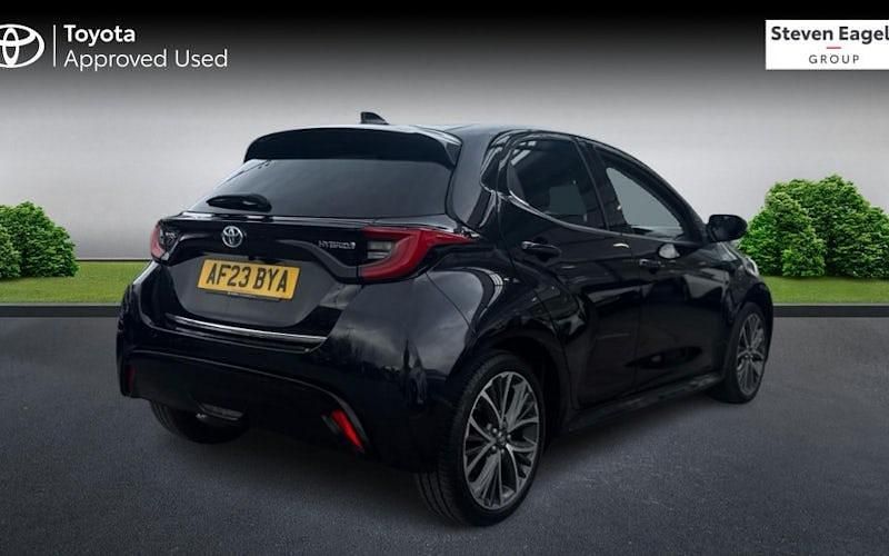 Used Toyota Yaris Hybrid 116 HP (85 kW) 2025 Hatchback