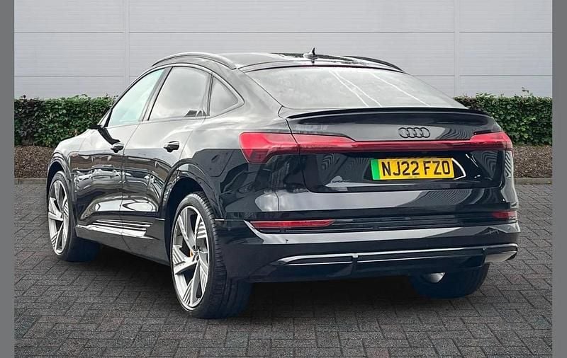 Used Audi e-tron Sportback Advanced 300 kW (408 HP) 2022 Black SUV