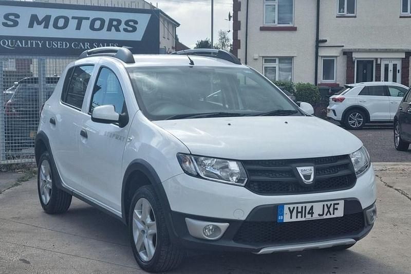 White Used 2014 Dacia Sandero Ambiance Hatchback | £3,295 (Good price) - Image 1/1