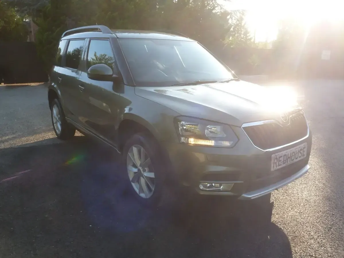 Used Skoda 110 R SE 2015 Green Hatchback