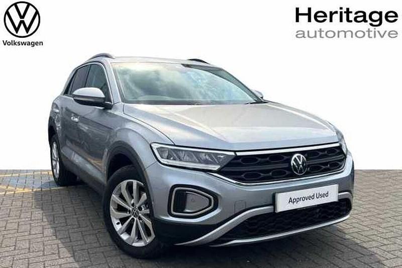 Used 2025 VW T-Roc SUV | £24,950 (Fair price) - Image 1/4